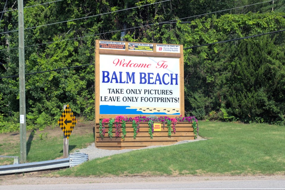 20230809-balmbeach-sign-01