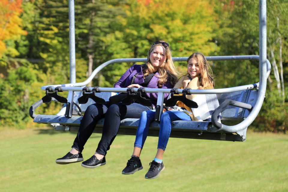 Kelso chairlift rides offer a picturesque view of the escarpment.