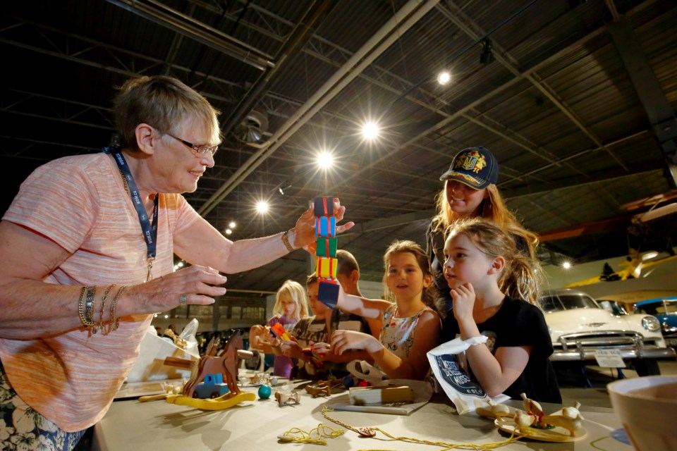 Old Toy Demo volunteer