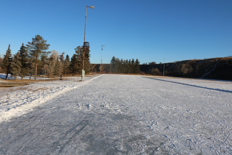 Wakamow Valley skating oval is closed because it is not fully frozen. Photo by Shawn Slaght