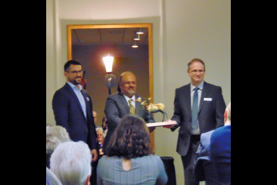 (L-R) Ryan Hrechka, board chair of the MJHF; Dr. Saqib Shahab, Chief Medical Health Officer for the Province of Saskatchewan; Kelly McElree, executive director of the MJHF. Dr. Shahab accepted a Healthcare Philanthropy Award for his leadership during the COVID-19 pandemic