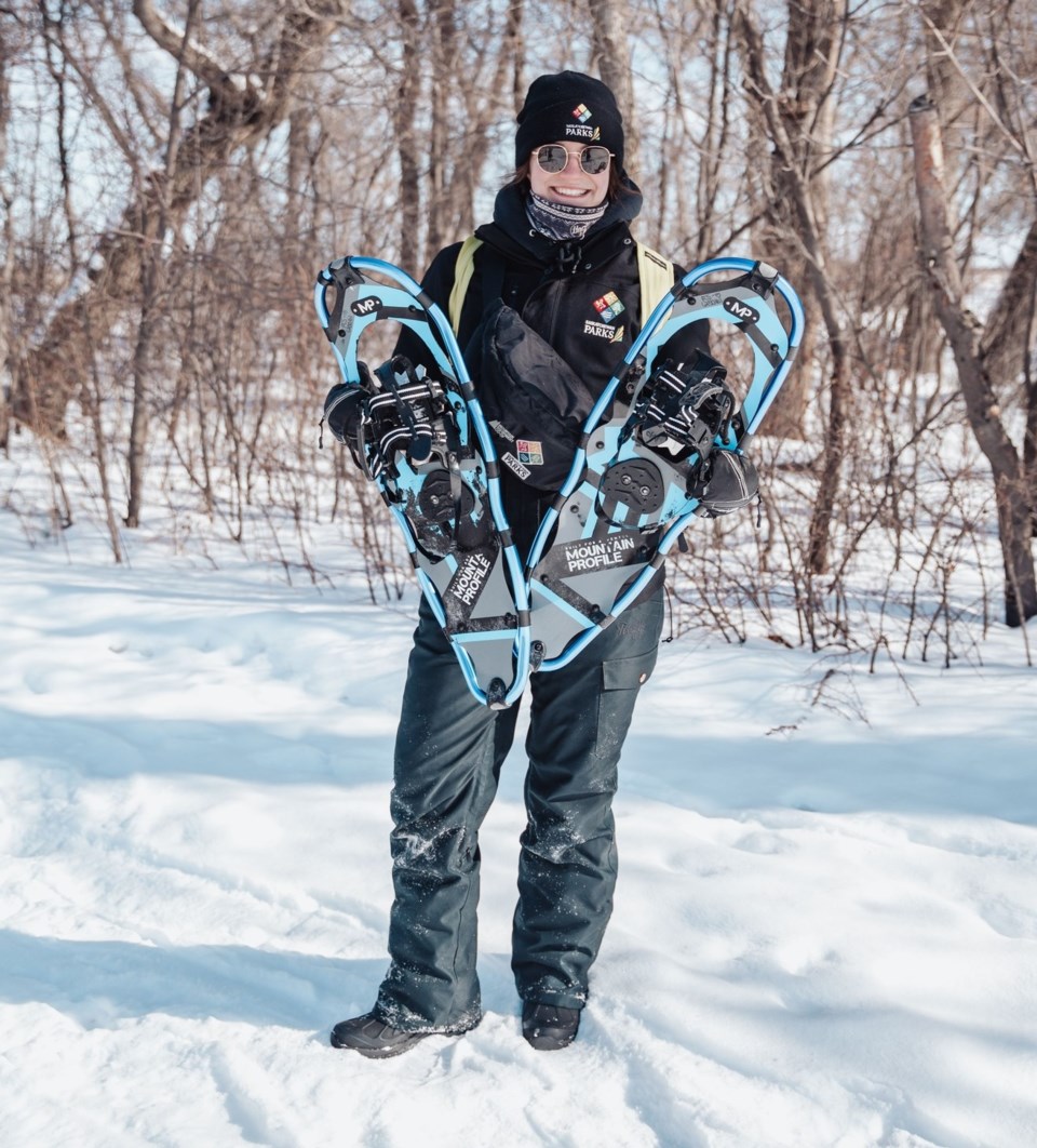 sask-parks-snowshoeing