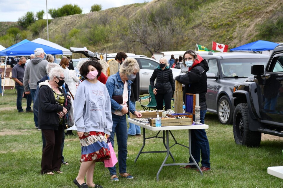 wakamow farmers market 2021 vendors