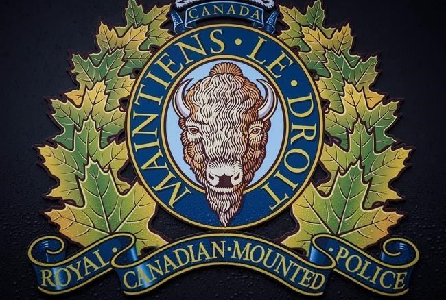 rcmp-crest