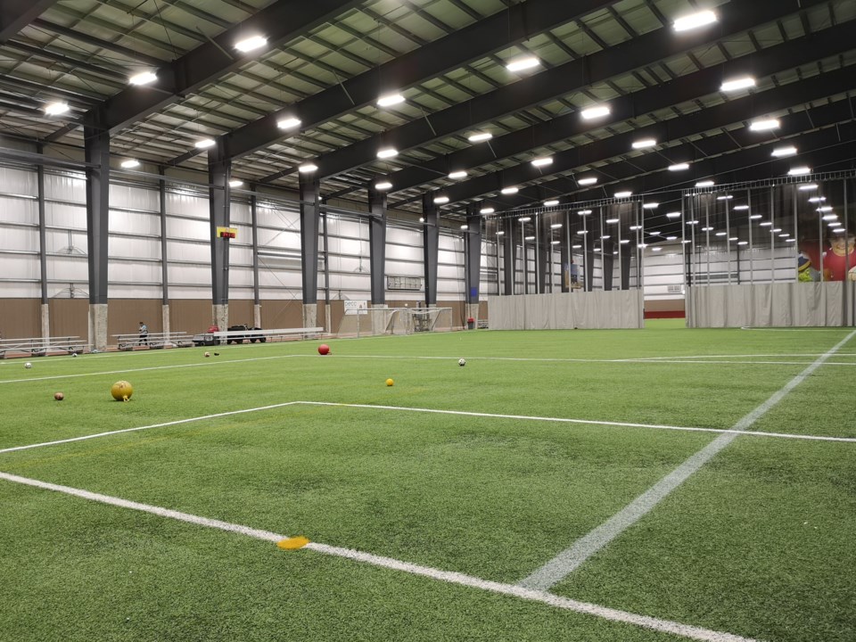 yara-centre-indoor-field