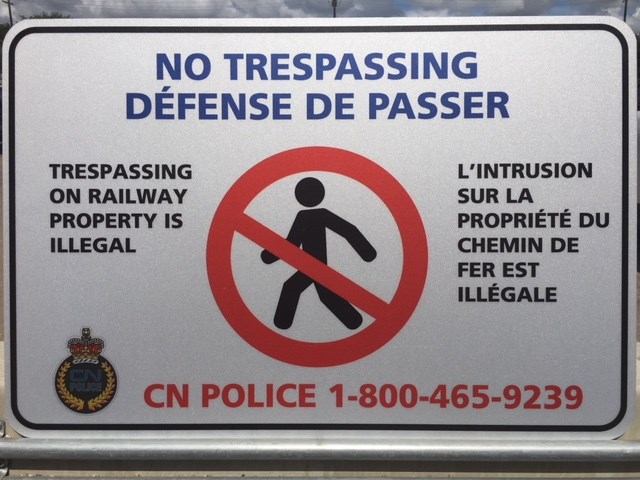 CN no trespass sign