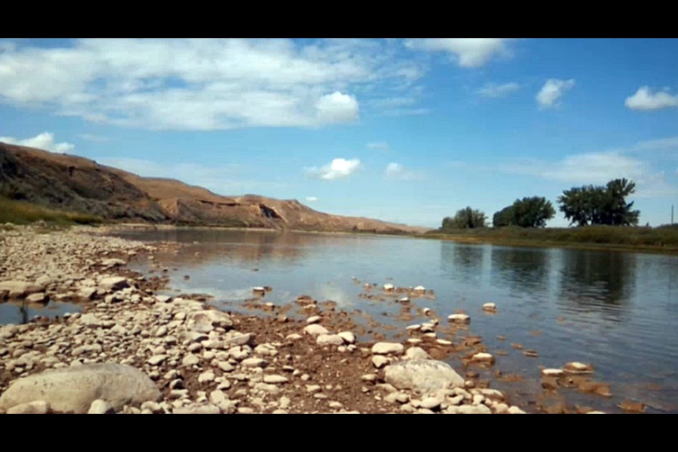 Drought conditions along the shorelines of the Bow River in July 2023. The Bow River basin is one of four major river basins in southern and Central Alberta that is experiencing decreased water flows and volumes. Government of Alberta photo