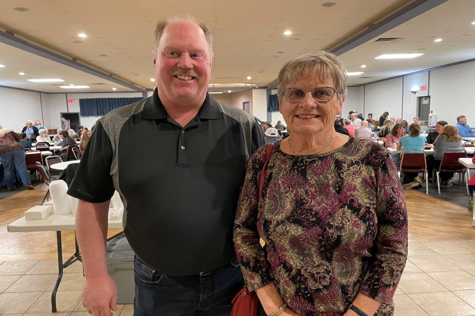 Heather Verbitsky with brother Ed Rieberger. The siblings were at the 2023 Boob Tour to support other family members' commitment to the record-setting event. 
Johnnie Bachusky/MVP Staff