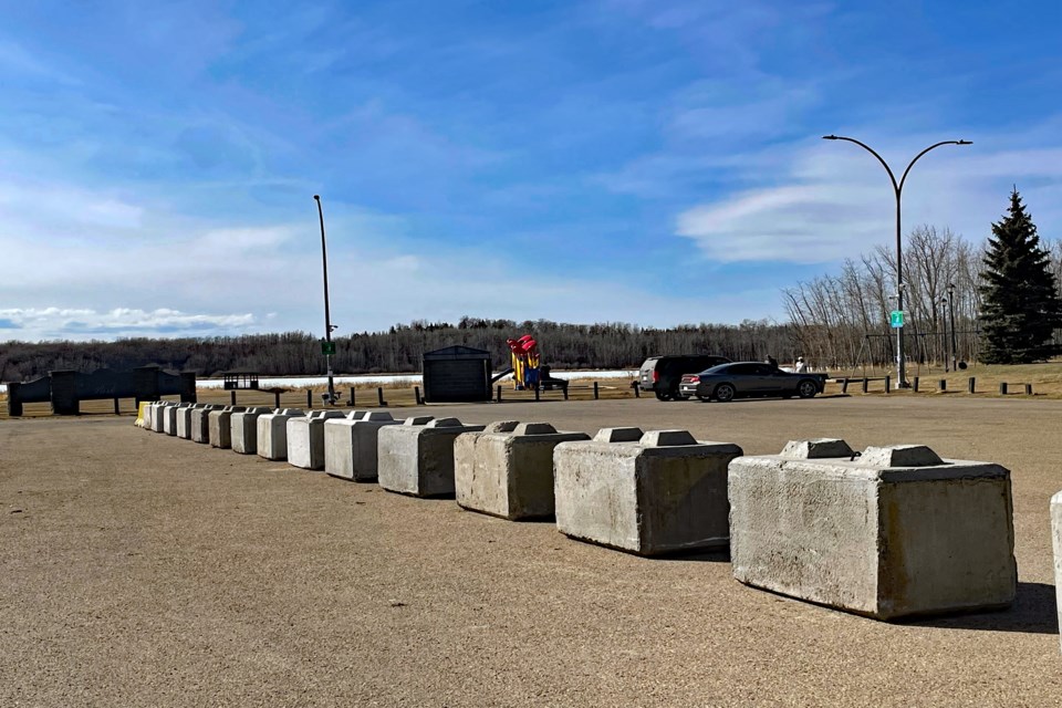 mvt-centennial-park-cement-blocks-parking-lot-2023