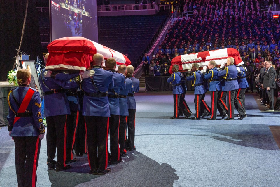 mvt-edmonton-police-service-funeral