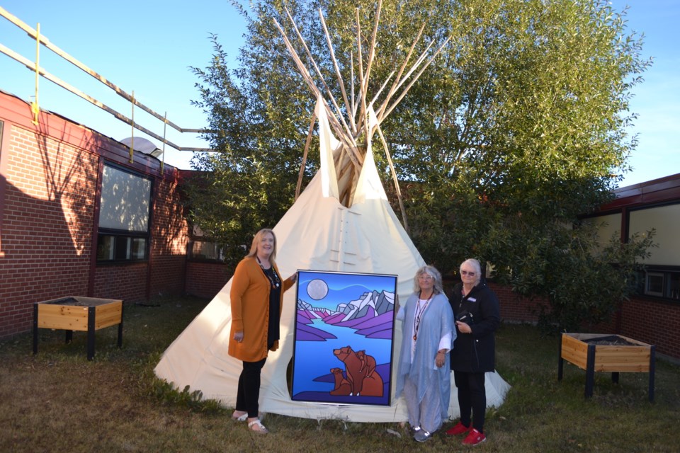 Indigenous art presented to Olds schools to promote truth and  reconciliation 