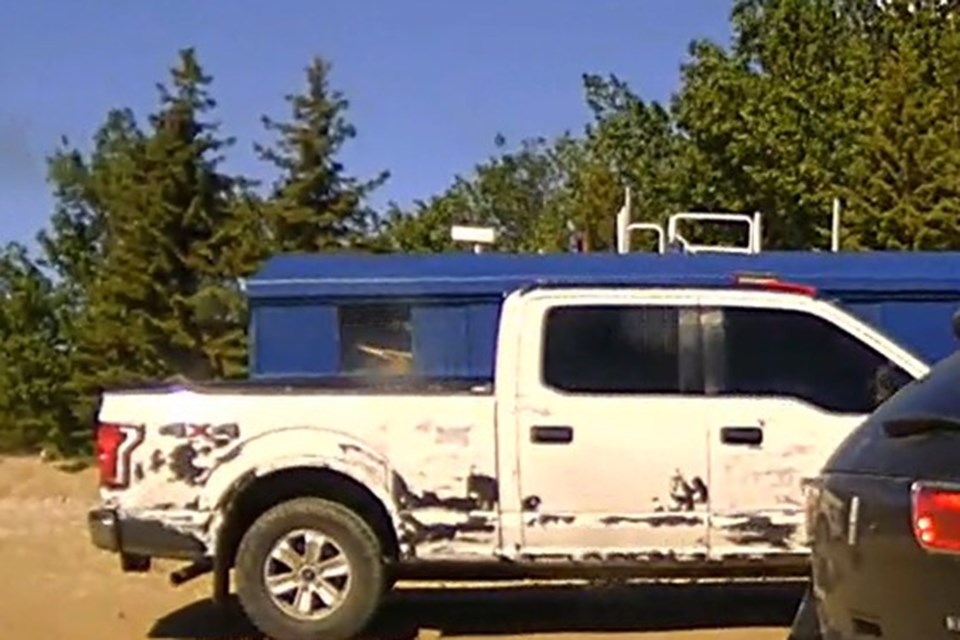 mvt-innisfail-rcmp-suspect-vehicle