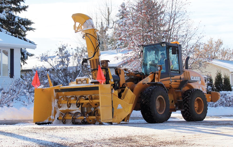 mvt-innisfail-snowplow-in-residential-street-2024