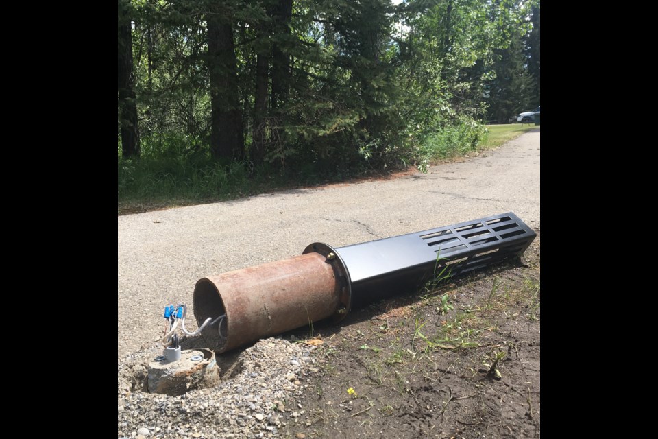 Although all of the recently reinstalled pathway lights that run through Lions Park remain standing, two that were installed to illuminate a path near Third Avenue SW behind the Sundre Post Office were discovered knocked down on Thursday, June 22. 
Simon Ducatel/MVP Staff