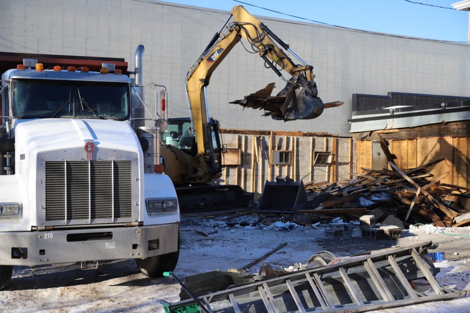 mvt-oacl-garage-demolition-jan-9