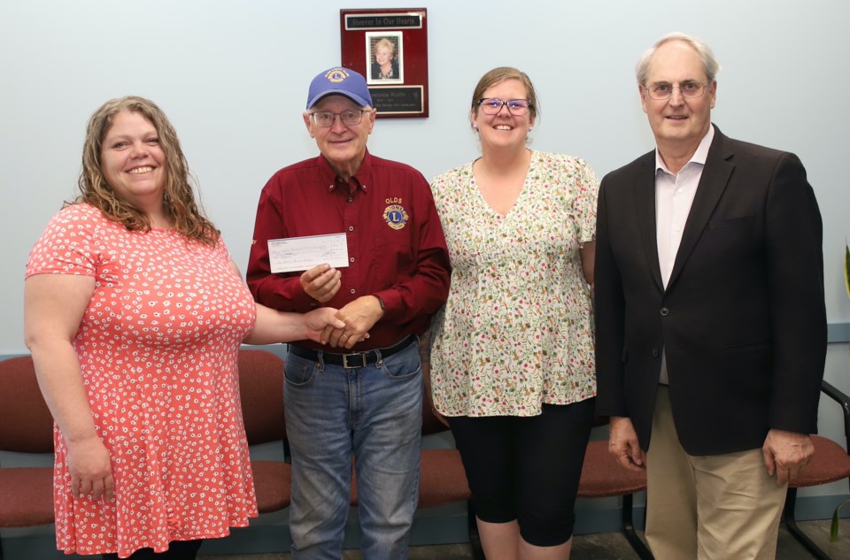 mvt-oacl-lions-club-donation-cheque