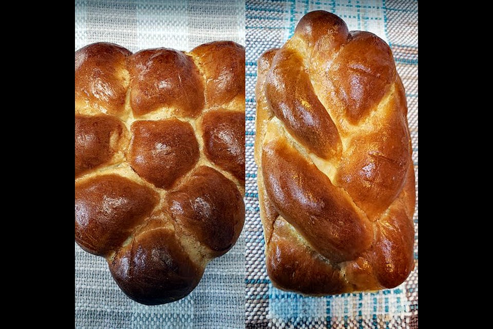 On April 14 volunteers from the Innisfail Senior Drop-In Society and the Innisfail United Church baked paska, a traditional Easter bread, to raise money for Ukrainian refugees. 
Submitted photo