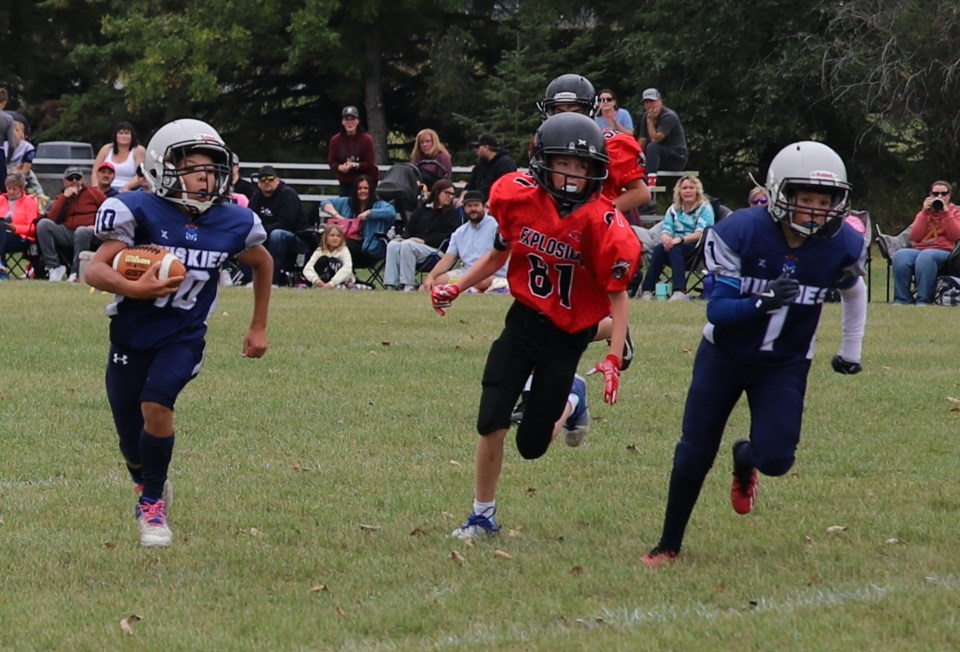 mvt-peewee-run-with-ball-2