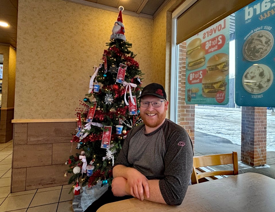 mvt-santa-anonymous-dairy-queen-1-2024