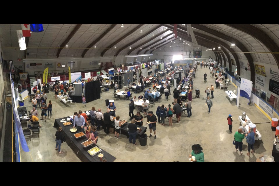 The Sundre Arena was a busy place on Friday, Aug. 26 during the return of Neighbours Day, an event organized by Sundre Petroleum Operators Group with the objective of not only facilitating communication among members of the community and industry partners, but also showcasing what the community has to offer.
Simon Ducatel/MVP Staff