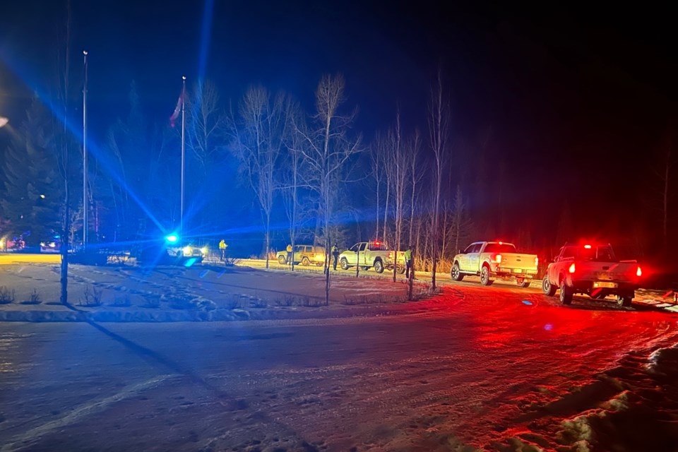 Members of the Sundre RCMP led a checkstop in town east of the Red Deer River bridge at the intersection of highways 27-760 on the evening of Wednesday, Jan. 31 in coordination with partners from multiple agencies including Fish and Wildlife, Alberta Sheriffs, Alberta Conservation, and municipal bylaw. Motorists were guided through the Veterans' Homecoming Park immediately adjacent to the intersection.
Courtesy of Sundre RCMP