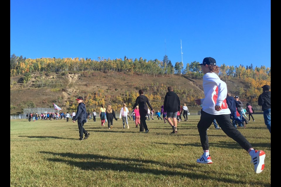 Students at River Valley and Sundre High schools participated on Thursday, Sept. 21 in the annual Terry Fox Marathon of Hope. 
Simon Ducatel/MVP Staff