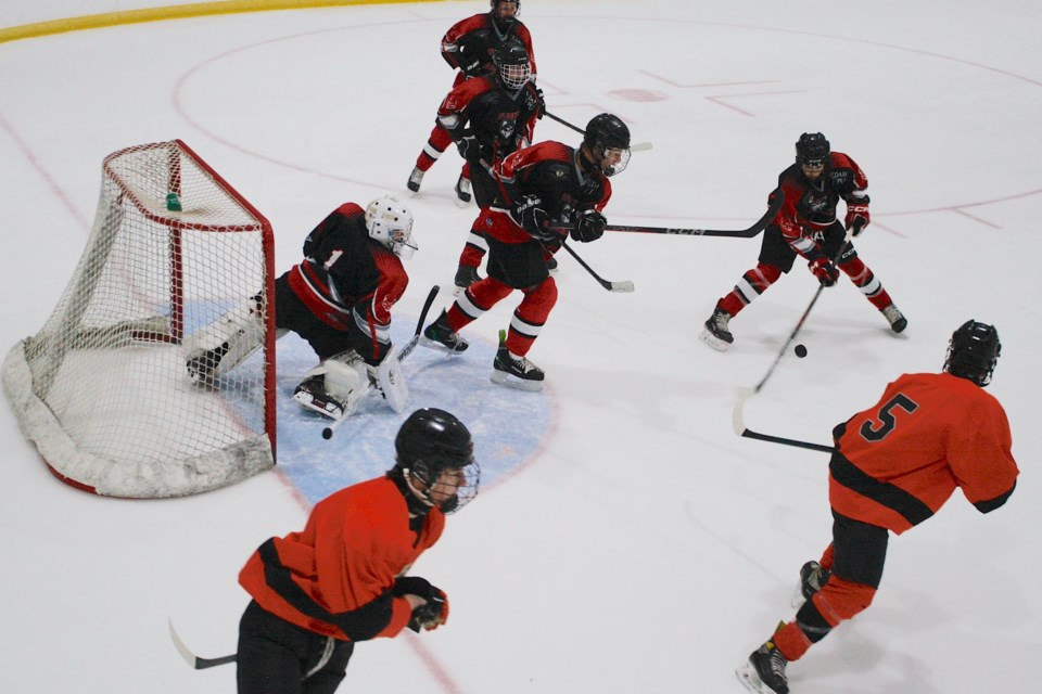 When netminder Carter Nielsen heard the Sundre Minor Hockey Association's U18 Huskies were without a goalie at the start of the 2024-25 season, he decided to make the switch from Sundre Rec Hockey to fill the gap.  
Simon Ducatel/MVP Staff