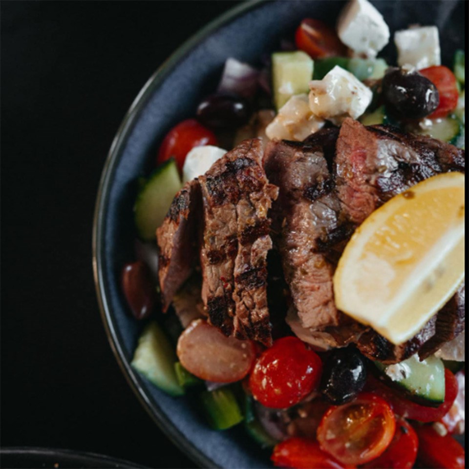 steak-salad