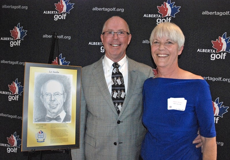 Sundre resident Les Swelin was one of two Albertans recently inducted into the Alberta Golf Association&#8217;s 2017 Hall of Fame. He is pictured here with his wife Janis at