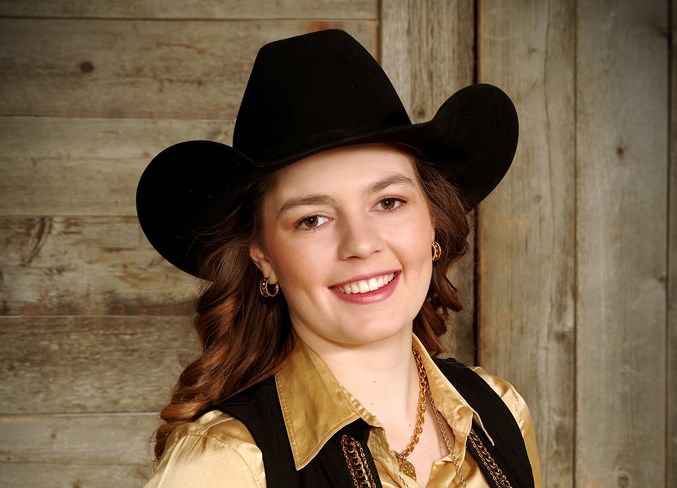 Miss Rodeo Sundre-Mackenzie Skeels