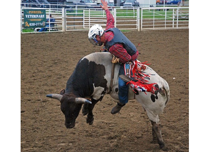  Jesse Pitman, from Calgary, struggled to get a good grip and couldn’t hang in there.