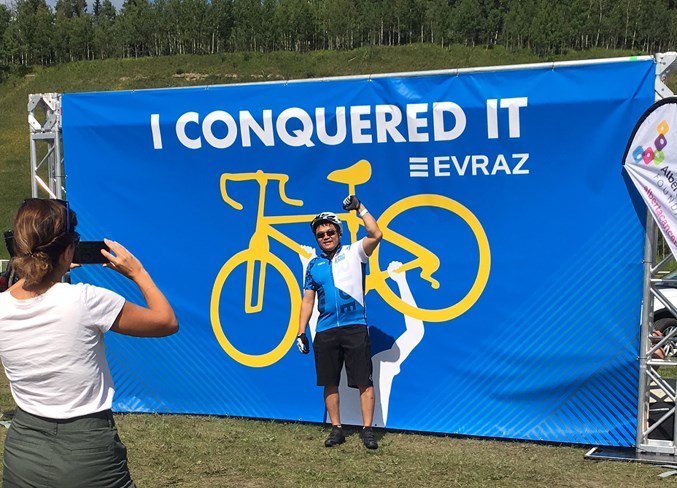  David Liu, from Calgary, participated in the Ride to Conquer Cancer for his first time, and had his picture taken after arriving in Sundre.