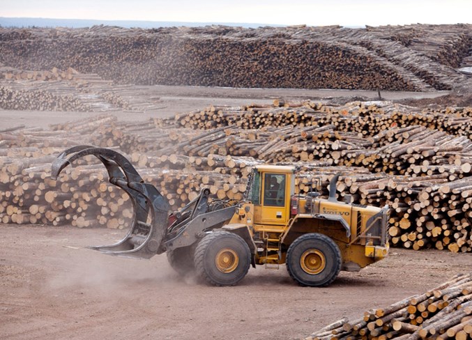  West Fraser Timber's mill in Sundre is the community's largest local employer. File photo