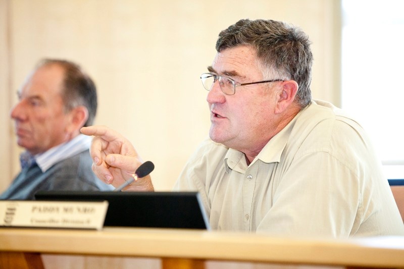 Councillor Paddy Munro delivered a scathing report on the Red Deer River Watershed Alliance during last Wednesday&#8217;s policies and priorities committee meeting.