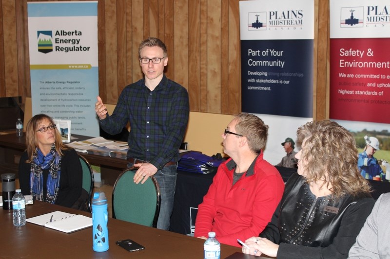 Behn Morris of Alberta Energy Regulator talks about what the agency does during the Central Mountainview Advisory Group (CMAG) meeting on Feb. 21 at Mountain View Community