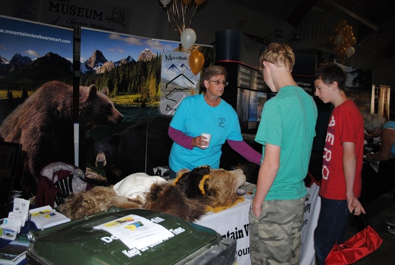 Students visit the MV BearSmart booth at SPOG Neighbour&#8217;s Day.