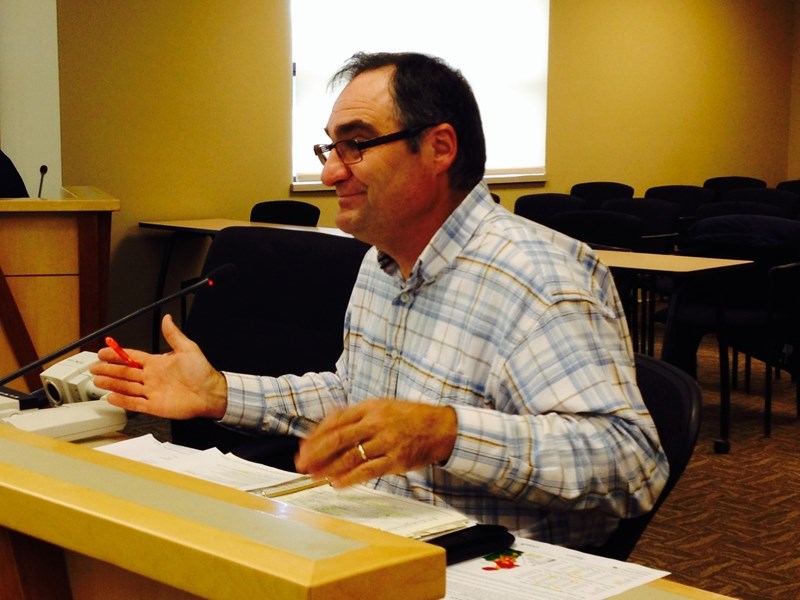 Grant Lastiwka, with Alberta Agriculture, speaks with the Mountain View County agricultural service board on Oct. 20.