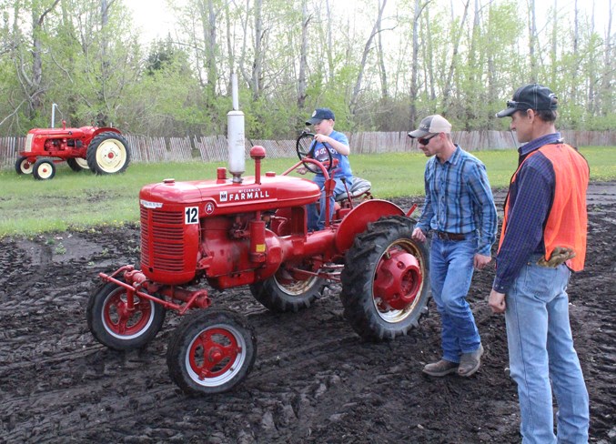 tractor olympics boy