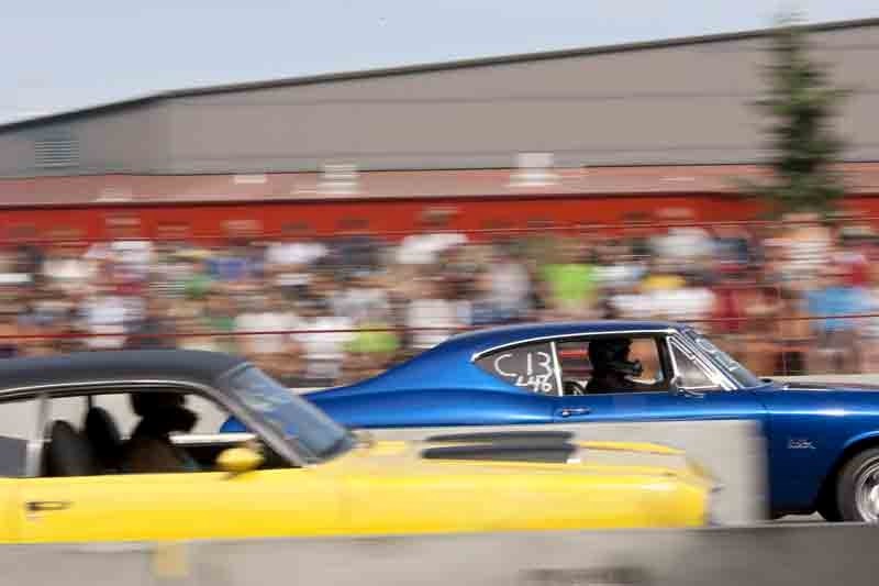 Two cars race down the track in the &quot;Ladies Real Street&quot; class of the Innisfail Weekend of Wheels 100ft. Shootout last Sunday.