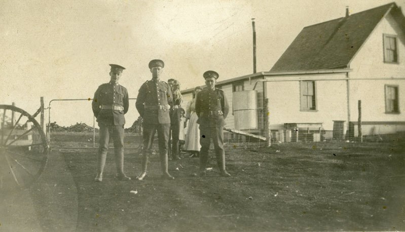 Walter Gowans, Sydney Songhurst and Joseph Snider at the Hill End Post Office, spring 1916. All three men joined the 89th Battalion together and all were killed on the