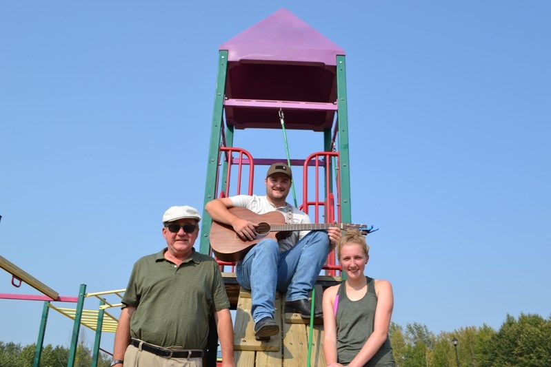 The annual Terry Fox community run is set and ready to go at Centennial Park on Sept. 17. Patrick Gleason, the chairperson of the event, left, recruited singer Chloe Lucas,