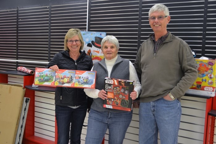 Volunteers for this year&#8217;s Innisfail and District Christmas Bureau opened their holiday season headquarters on Nov. 14 in the former Source store space at Henday Mall.