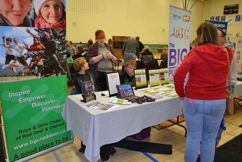 Representatives of the Innisfail chapter of the Boys &#038; Girls Club of Red Deer &#038; District received plenty of attention at this year&#8217;s Spring Registration