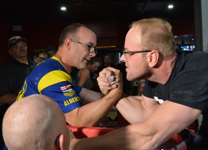 Web Arm Wrestle 2