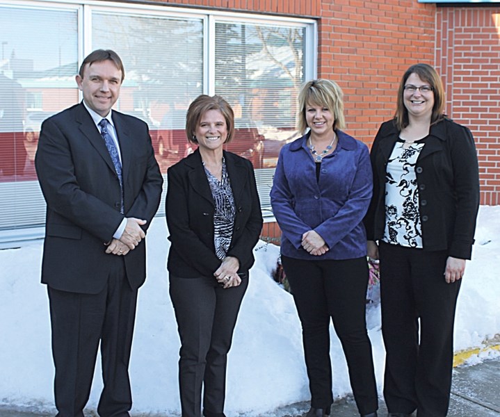 David Diamond, chief external relations officer for Alberta Health Services, Kerry Towle, Sylvan Lake-Innisfail Wild Rose seniors health critic, Suzanne Telford, Innisfail