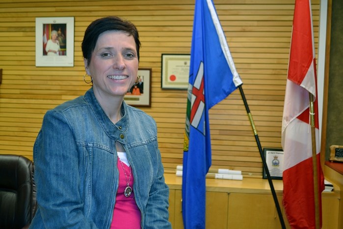 Karen Bradbury, the town&#8217;s community and social development coordinator, is spearheading Innisfail Volunteer Connection.