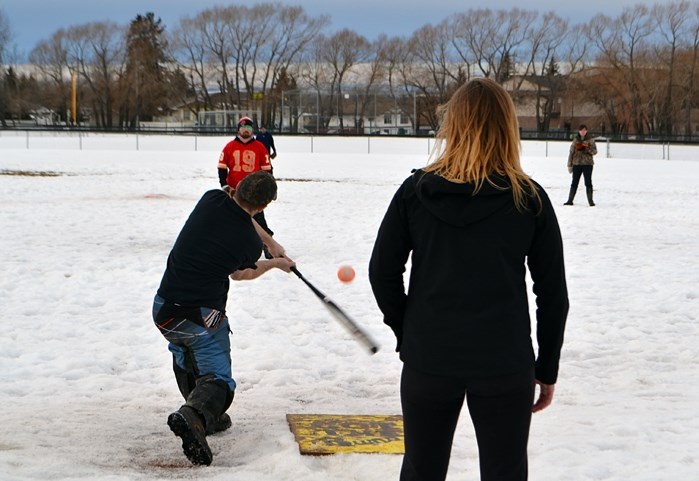 About 100 slo-pitch players from nine teams in the 590 league participated in this year&#8217;s sixth annual fundraising tournament.