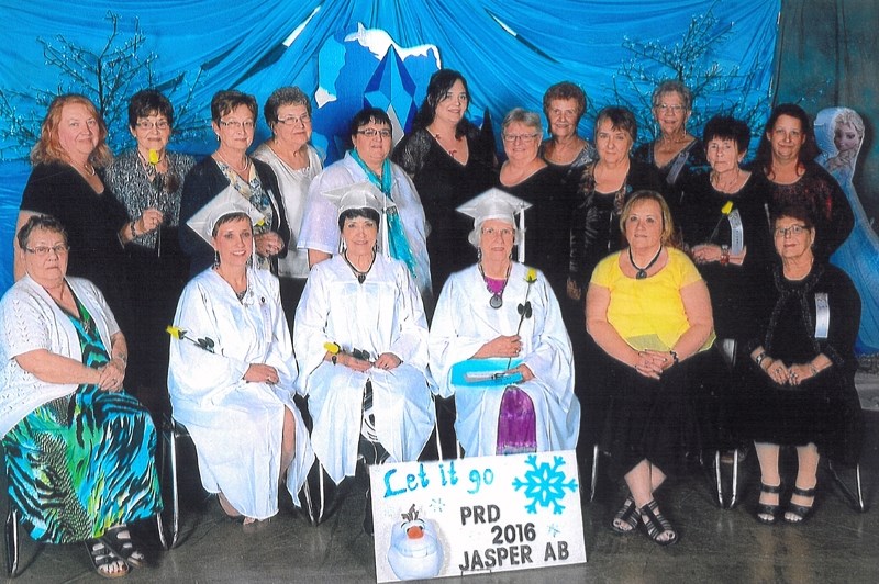 Nineteen ladies from the local chapter of TOPS went to Jasper this year to celebrate the organization&#8217;s annual Provincial Recognition Days, celebrated to honour