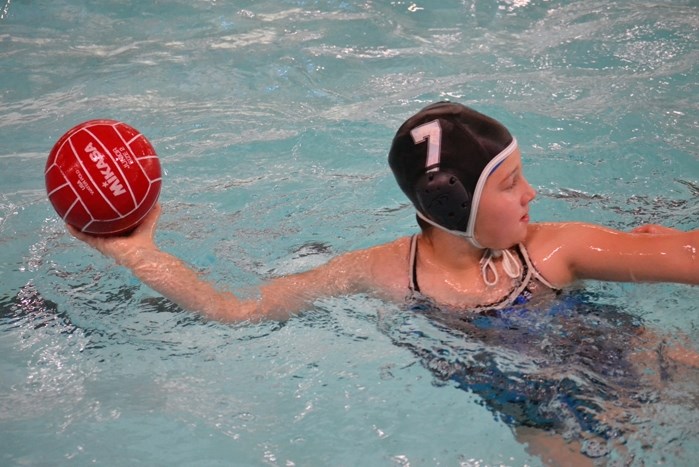 Innisfail Hurricanes&#8217; Amy Valentine gets ready to launch a pass during a tournament game on Oct. 22.