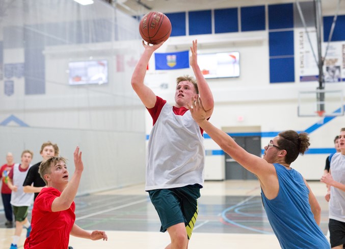 ihs basketball practice-5